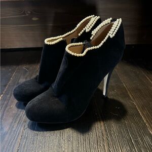 Valentino Bow and Faux Pearl Suede booties Size 37.5 US Size 7